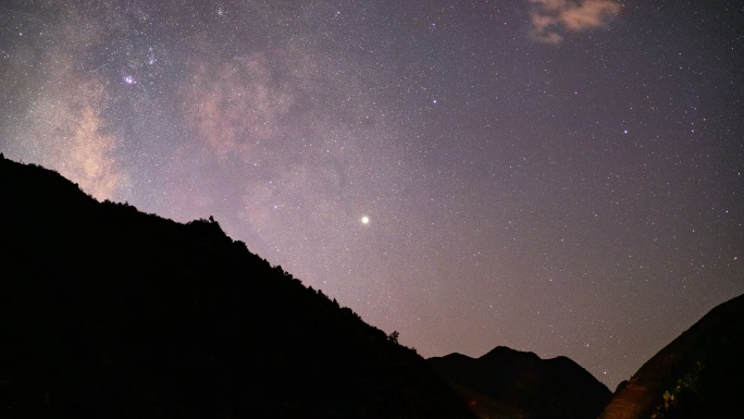 8K甘肃天水午山县水帘洞星空