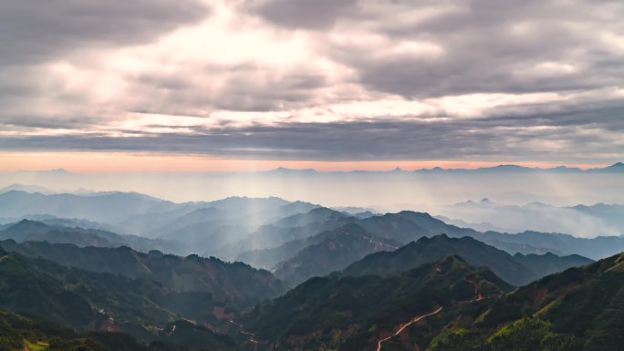 大气山峰延时 丁达尔效应