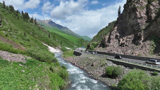 新疆独库公路航拍