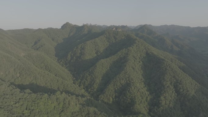 陕西宝鸡秦岭山脉4K航拍log素材