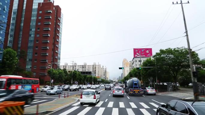 城市街道 城市建筑 街头行人