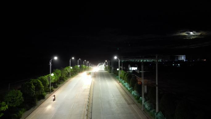 夜晚马路