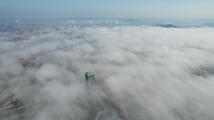 吉林市 云海仙境大雾城市建筑风光穿云航拍