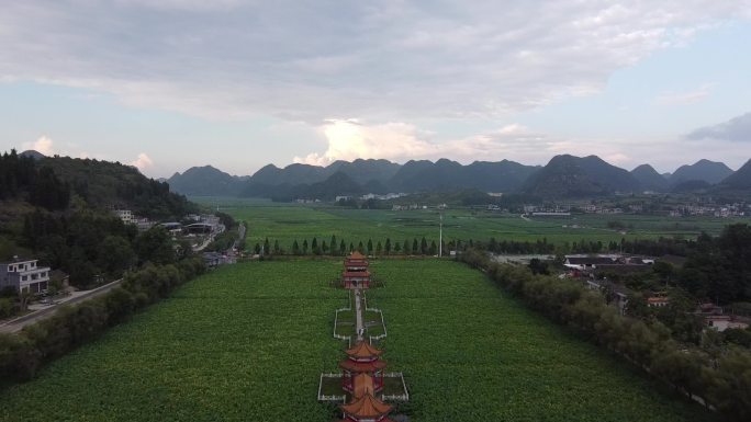 航拍贵州十里荷塘大气夏日风光景色