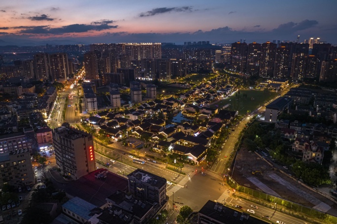 杭州余杭闲林街道闲林埠夜景航拍延时