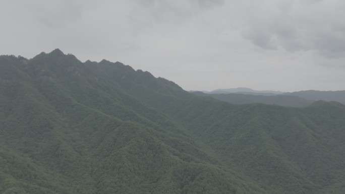 陕西宝鸡秦岭山脉4K航拍log素材