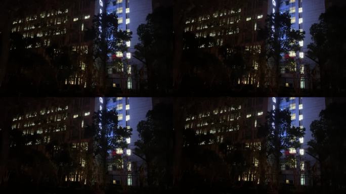 夜灯深夜灯光大楼 窗外窗户加班亮灯晚上