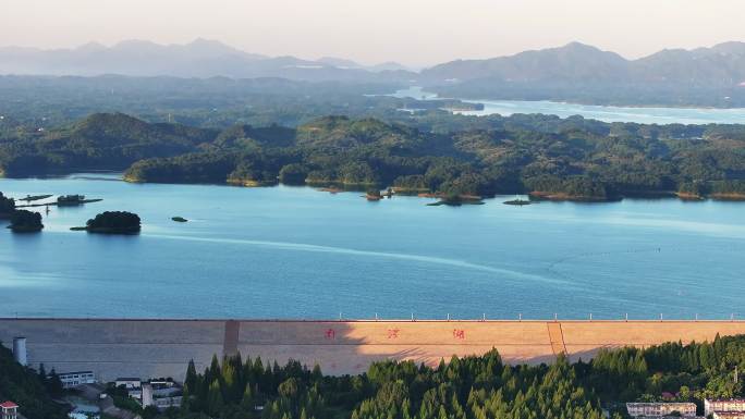 4K河南信阳南湾湖日出风光航拍