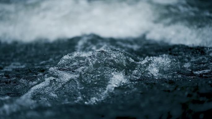 奔腾河水波涛汹涌河流涌动水流意境泉水空镜