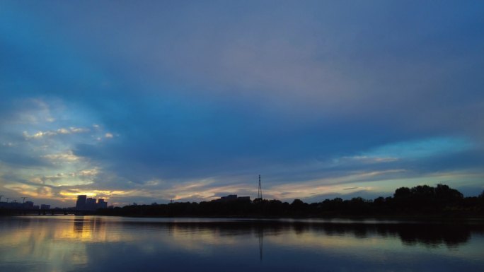 河边落日夕阳西下夜幕降临落日余晖河边夜色