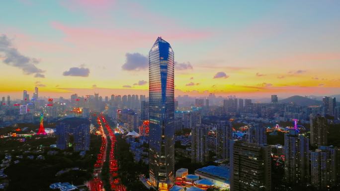 国内倾斜角度最大的摩天楼：深圳华侨城大厦
