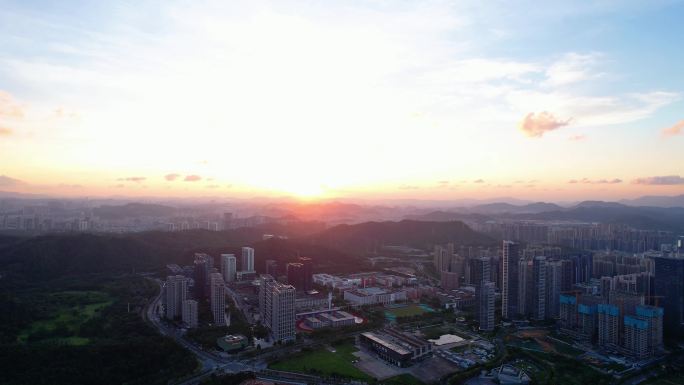 深圳龙岗风光建筑高楼产业园区