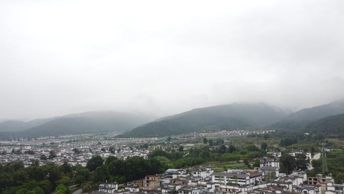 云南大理古城阴雨航拍