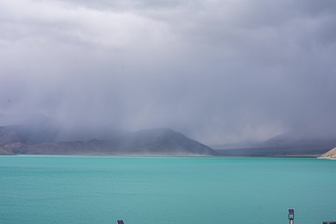 新疆白沙湖风雨延时