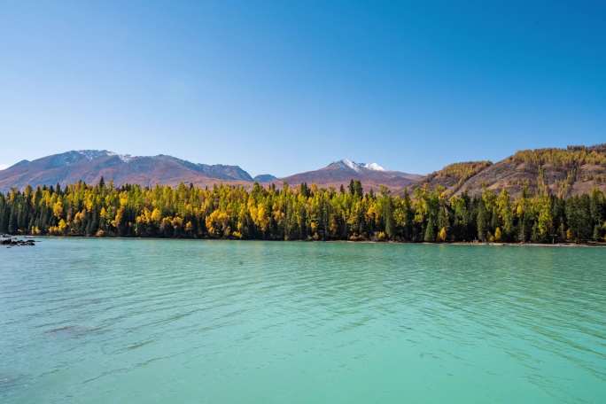 新疆喀纳斯湖日落延时地拍秋 四季轨迹