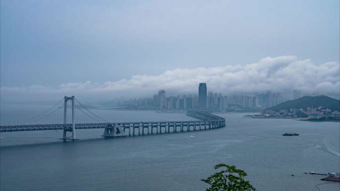 莲花山拍星海跨海大桥延时平流雾