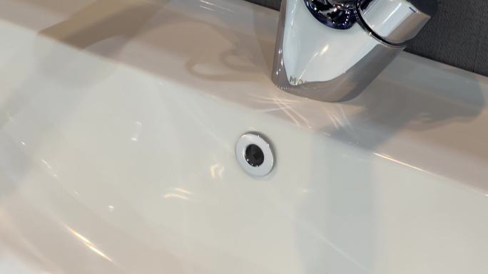 4K原创 卫生间浴具洗手盆