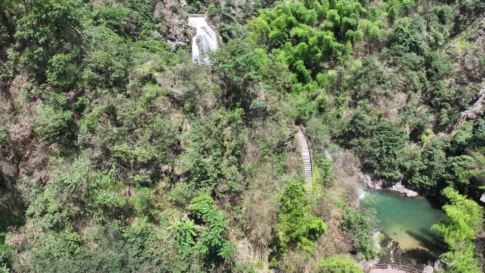 旺溪瀑布