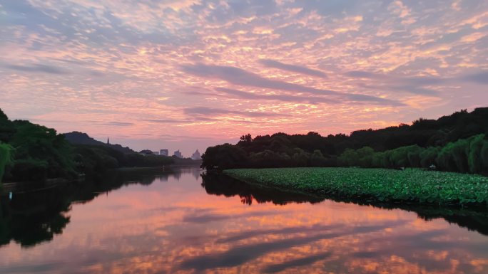 西冷桥朝霞