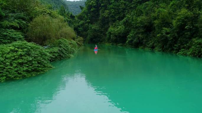 绿水青山森林湿地航拍湖水