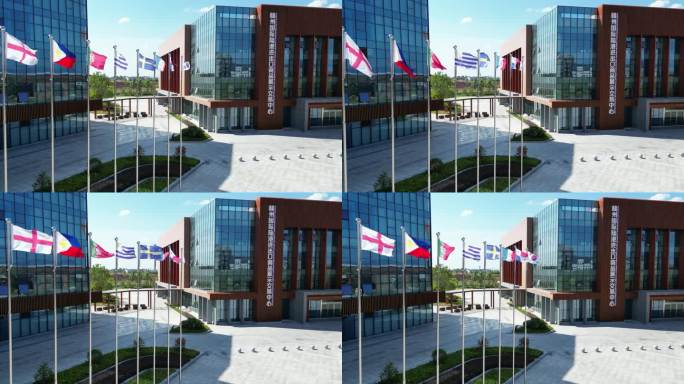 赣州陆港国际贸易合作伙伴旗帜飘扬