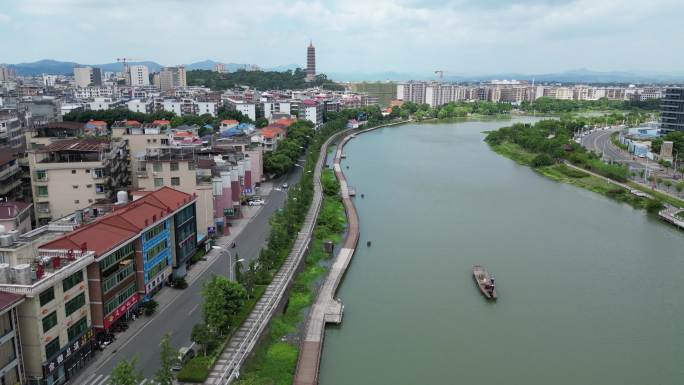 河长制  河道清理