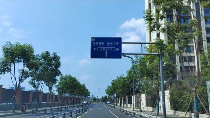 新的社区道路变化明显善