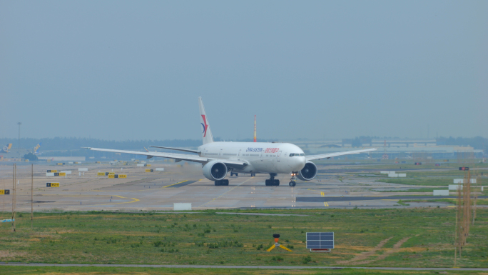 东方航空 波音777 787 空客330