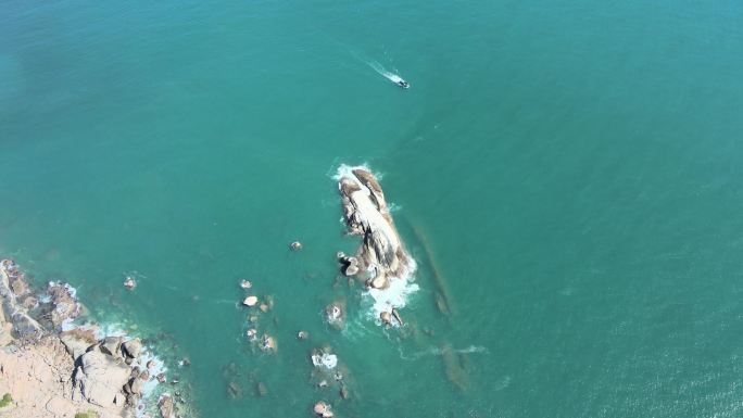 航拍海南文昌石头公园 海边景色