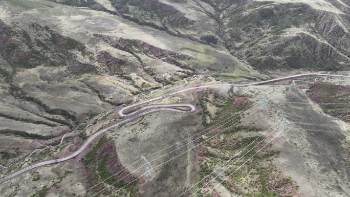 西藏阿孜牧场高原公路航拍