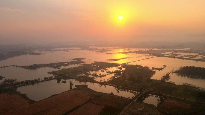 安徽省淮北市碳谷湖公园 日出 湿地 阳光
