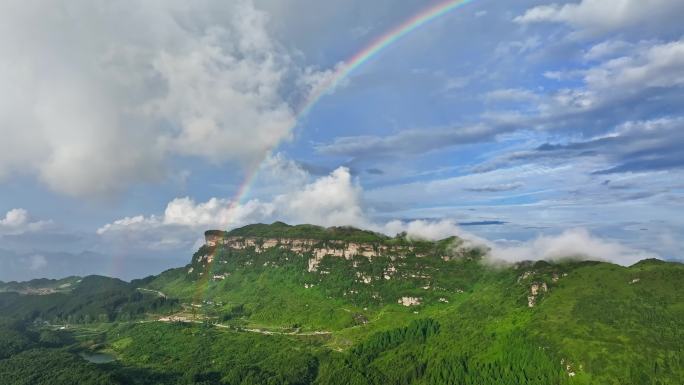 重庆南川马嘴云瀑双彩虹航拍空镜