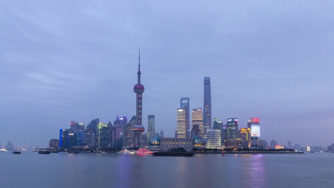 上海市陆家嘴区和黄浦区2条天际线