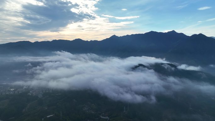 航拍浙江丽水山峰云海天空自然风景