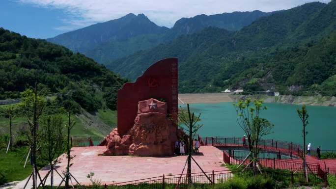 跷碛湖红军纪念碑航拍