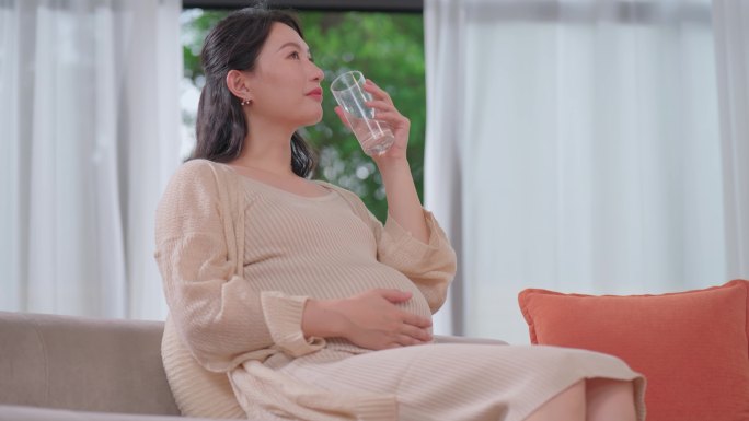 孕妇 喝水