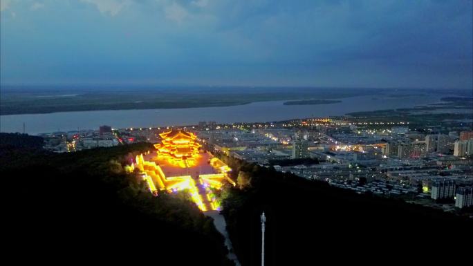 抚远黑龙江畔夜景风光