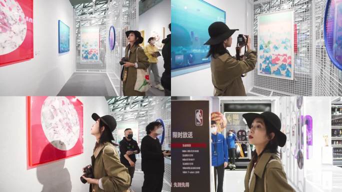 美女游览艺术展