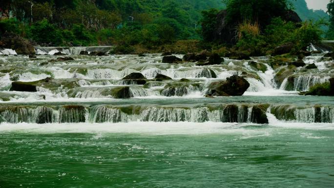 山水瀑布溪流河流大自然风景