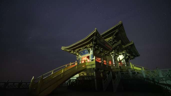 大洪山金顶星空夜转日旋转延时