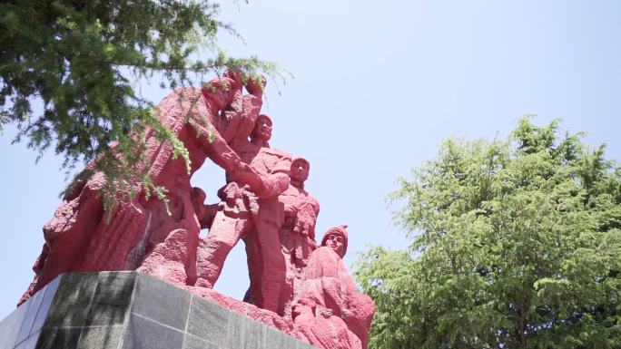 红色教育基地彝海结盟纪念馆雕像