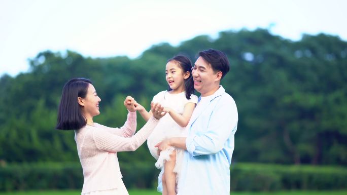 开心一家人