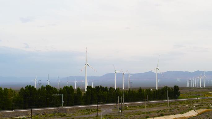 4K航拍_一望无际的北方绿色能源风力发电