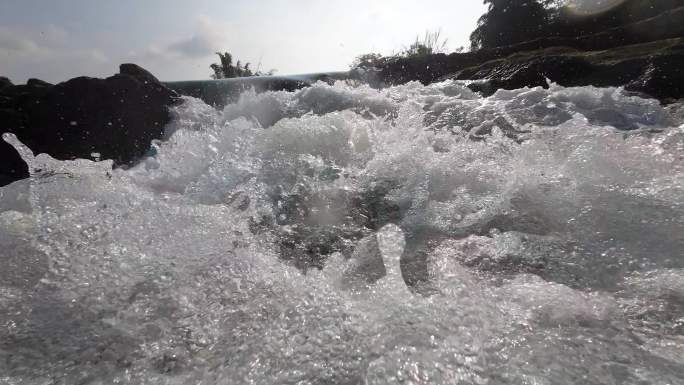 水 流动 水底