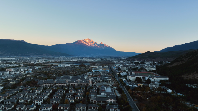 丽江古城日出、玉龙雪山日出延时