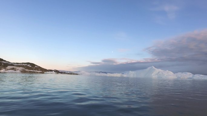 对北冰洋在格陵兰岛北极冰山