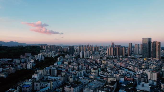 深圳龙岗龙城建筑城中村楼房园区厂房1/5