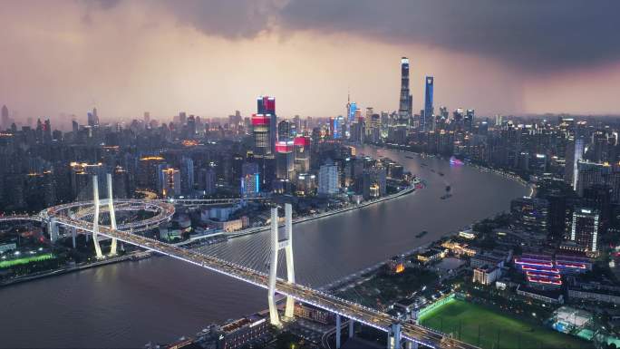 上海雨幡 高温 暴雨 风暴 台风天 日落