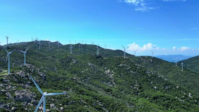 4k汕头南澳岛旅游区风车航拍