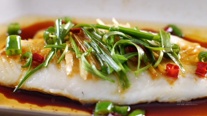 泼油 炝油 炝锅鱼 浇热油 清蒸鱼 海鱼